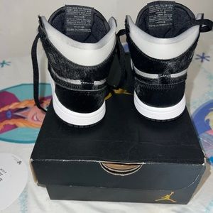 Jordan 1 retro high OG (TD)